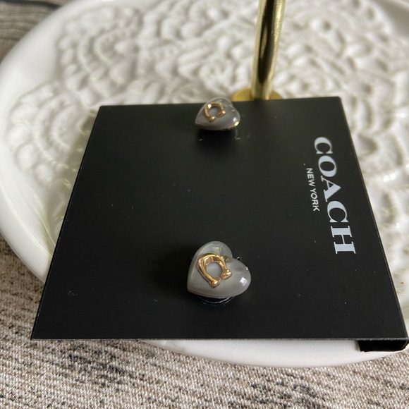 NWT! Beautiful Coach heart earrings with logo. Authentic Coach brand. - Picture 11 of 11